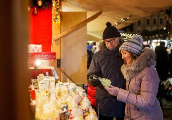 Here’s some experience gift ideas and other shopping tips to help you complete your holiday shopping list this year.