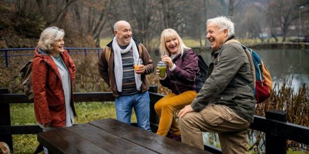 Silver Maples 9-2023_Dispelling Senior Living Myths_iStock-1496126100